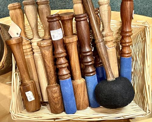 Singing bowls from Nepal - ArsMINERALIS